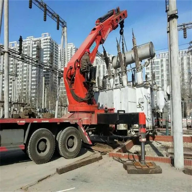 泸县就近吊车出租|工地厂房吊装设备租赁|24小时高效响应