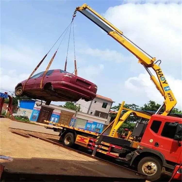 泸县吊车救援小汽车怎么吊