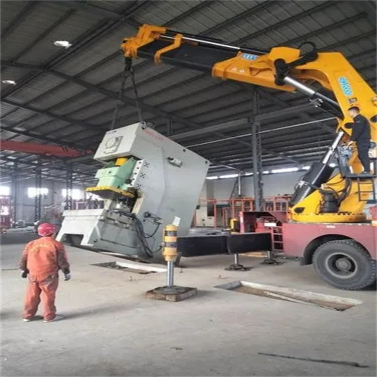 泸县80吨折臂吊车出租附近电话