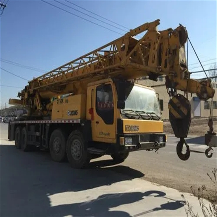 泸县哪里有专业吊车出租